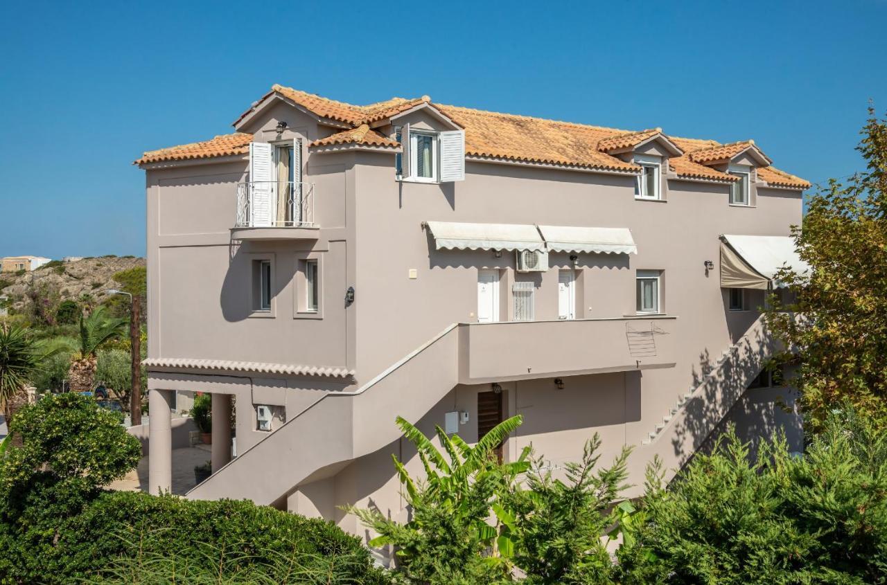 Avesta Apartments - 200M From The Beach Vasilikí Kültér fotó